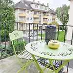 Rock In Share - Bianca 2-bedroom With Parking Included & Tram דירה