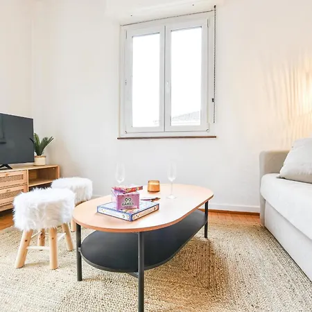 Rock In Share - Bianca 2-bedroom With Parking Included & Tram Lägenhet *